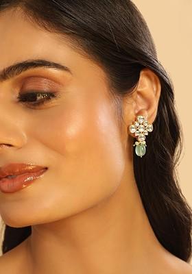Women Contemporary Studs 22K Gold Plated Kundan Paradise Earrings