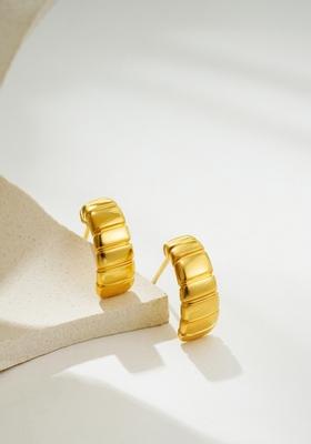 18K Gold Plated Waterproof Anti Tarnish C Shaped Small Croissant Half Hoop Earrings