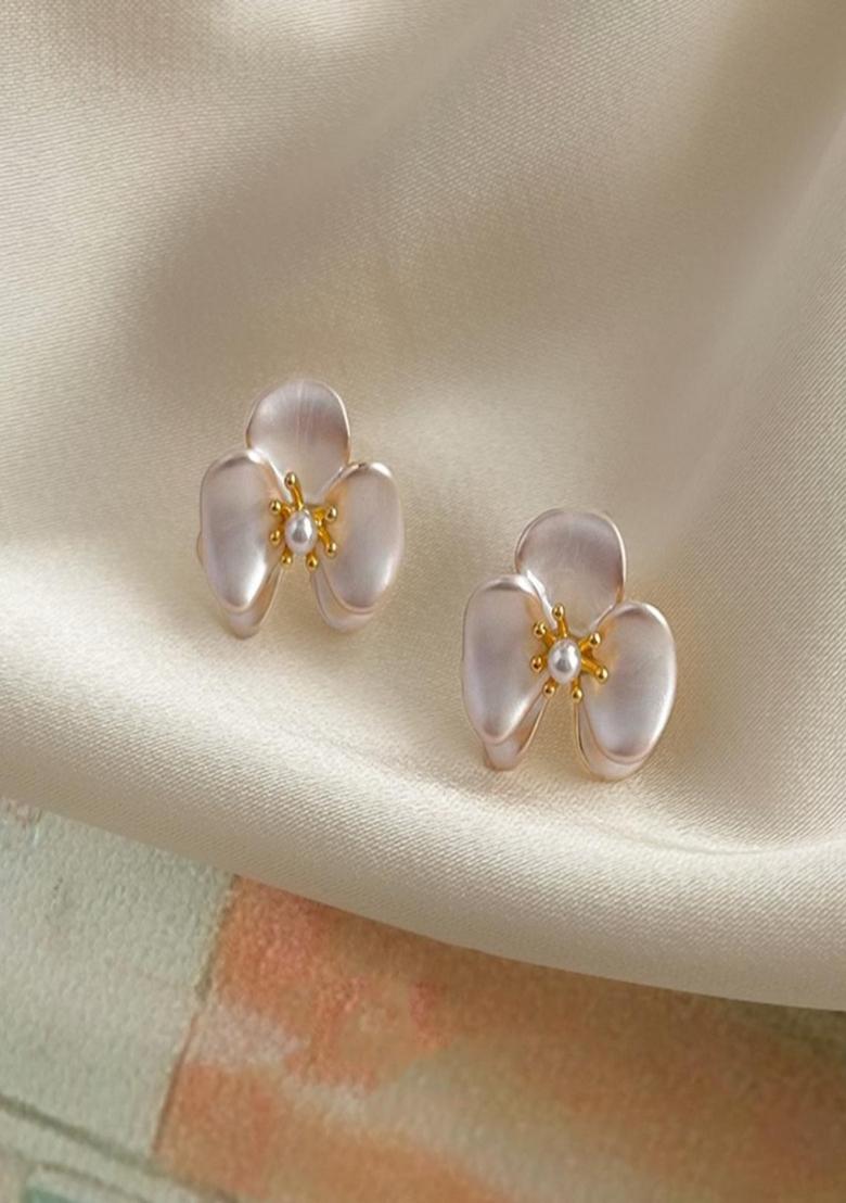 14K Gold Plated Anti Tarnish White Floral Stud Earrings - Indya