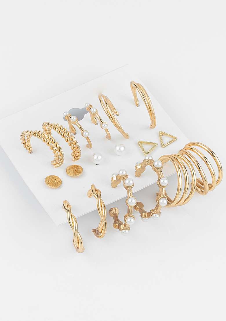 Golden Gold No Stone Earrings - Indya