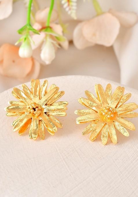 18K Gold Plated Anti Tarnish Elegent Floral Shaped Stud Earrings