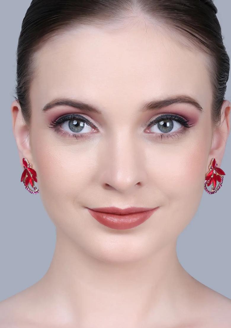 Red Arrow Shaped Kundan Stud Earrings For Women