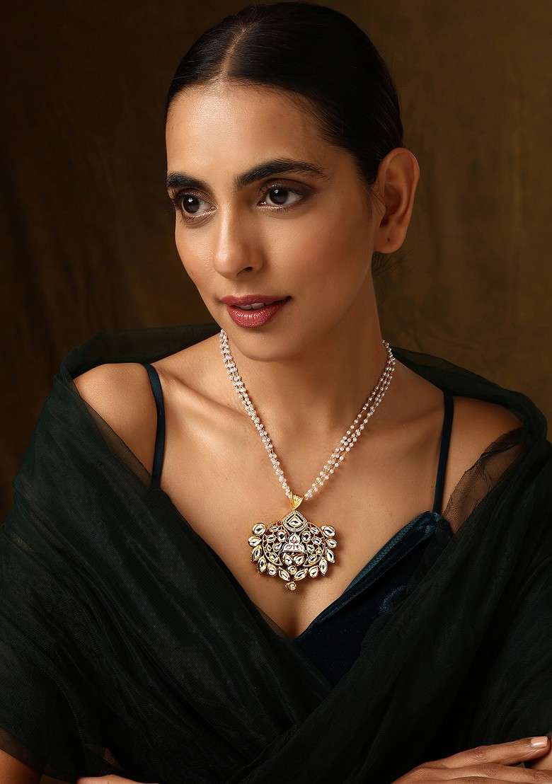 White Gold Kundan Pendant Necklace - Indya