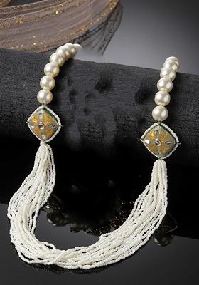 Gray And Cream Gold Plated Kundan Pearl Layered Necklaces