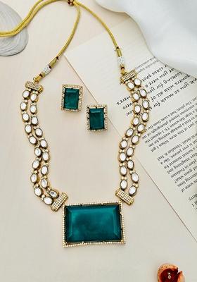 Silver Plated Cubic Zircon American Diamond Necklace