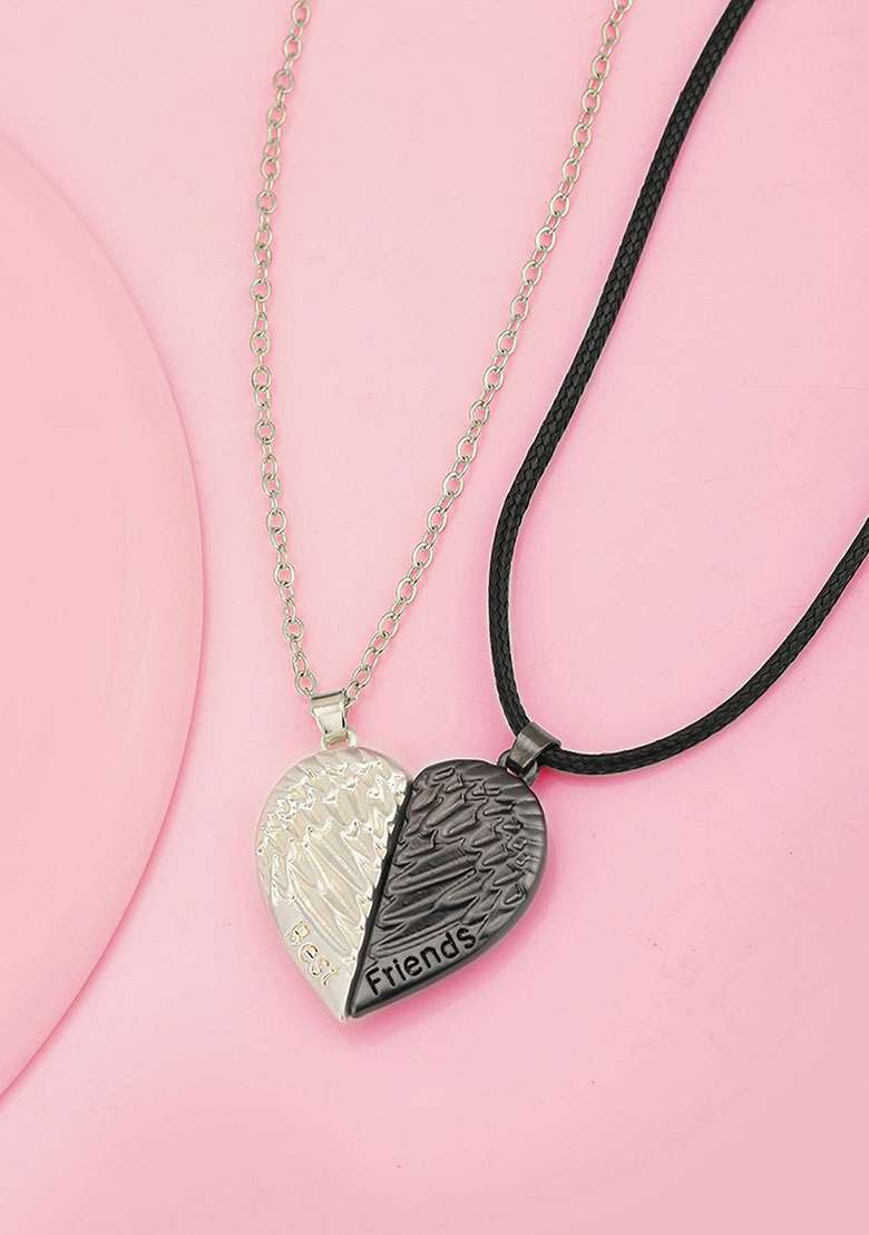 Silver Plated Pendant Necklace - Indya