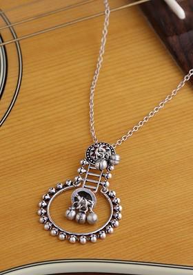 Silver Plated Oxidised Pendant With Chain