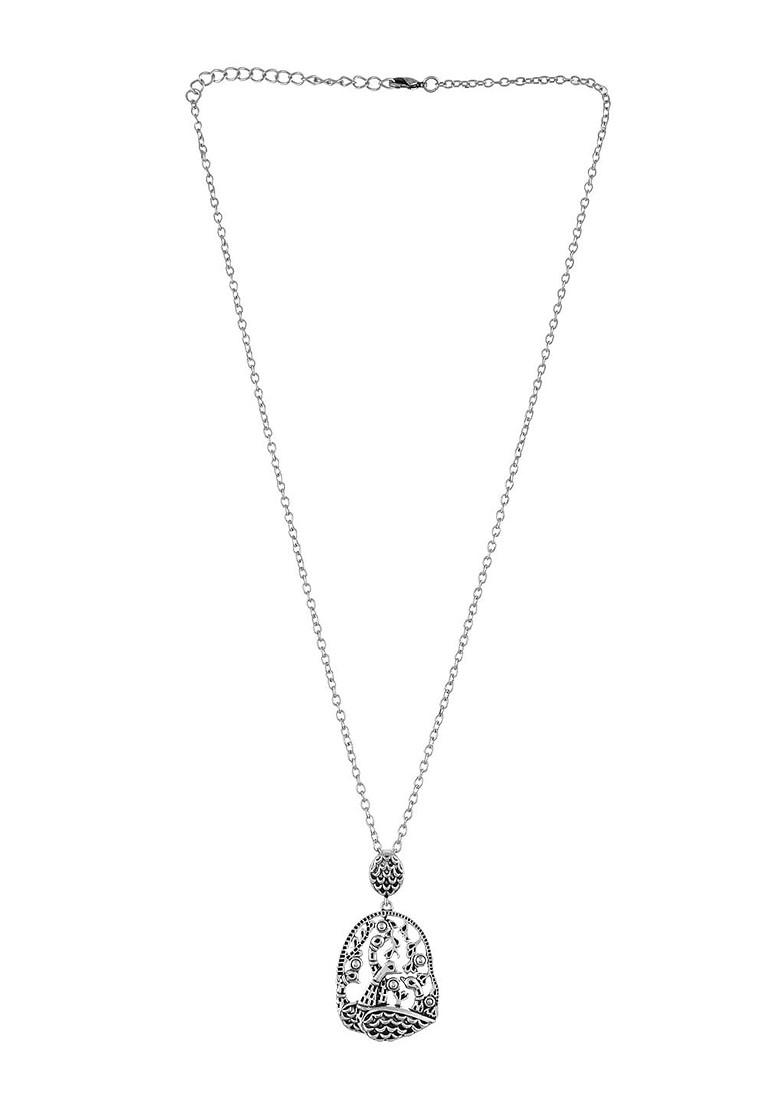 Silver Plated Pendant With Chain