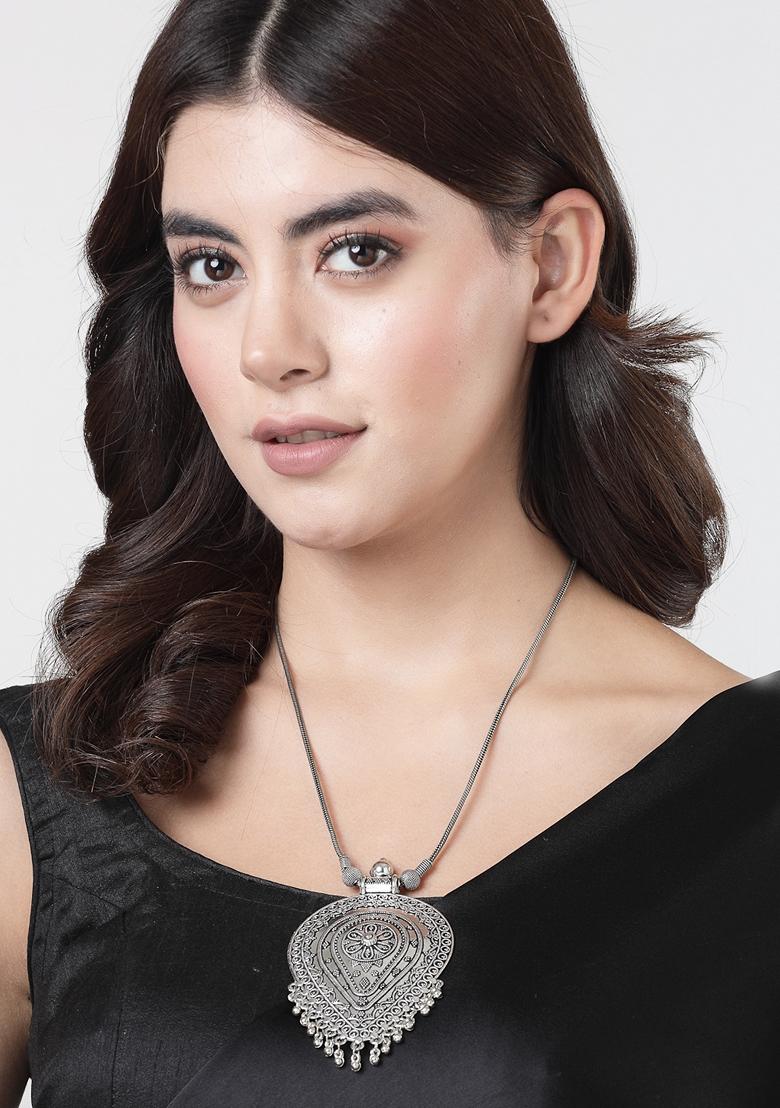 Black Elegant Silver Oxidised Brass Necklace