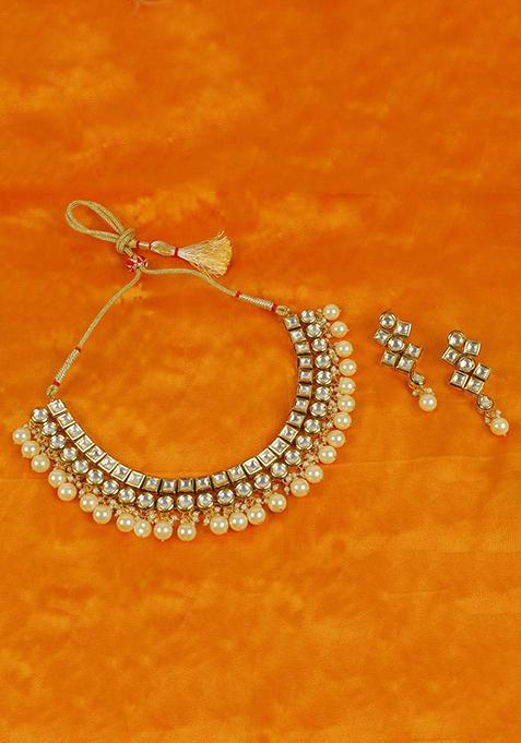 Cream Kundan Work Necklace Set