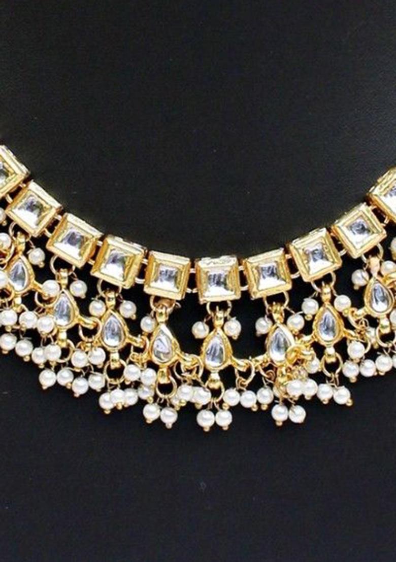 White Kundan Work Necklace Set