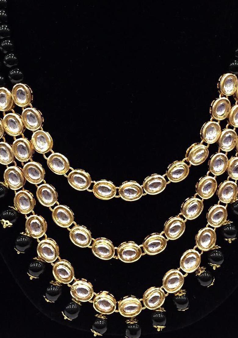 Black Kundan Work Necklace Set