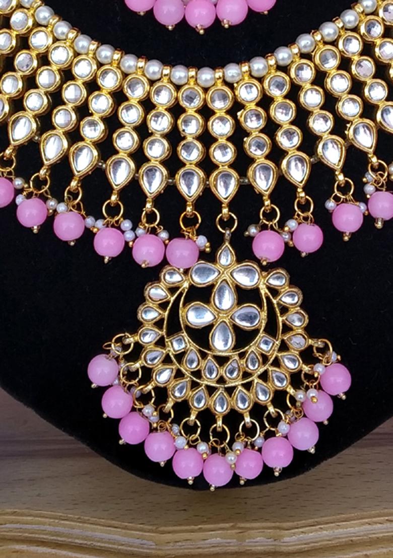 Light Pink Kundan Work Necklace Set