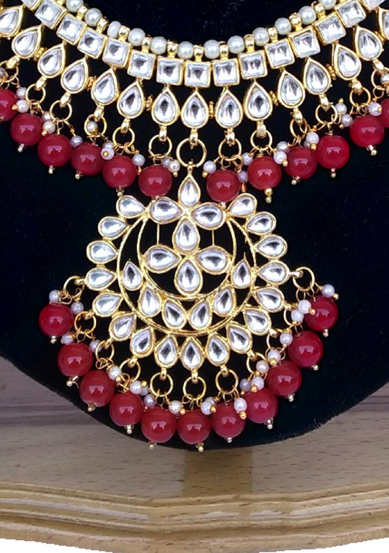 Maroon Kundan Work Necklace Set