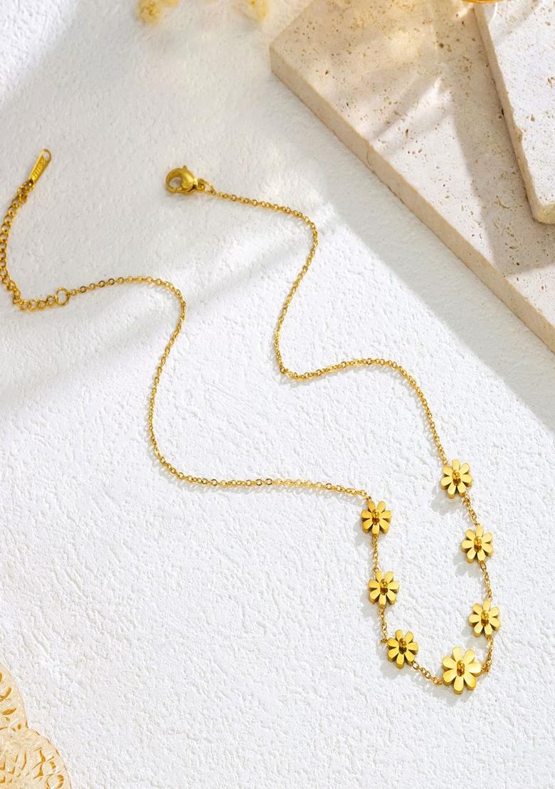 Gold Plated Floral Daisy Charm Necklace