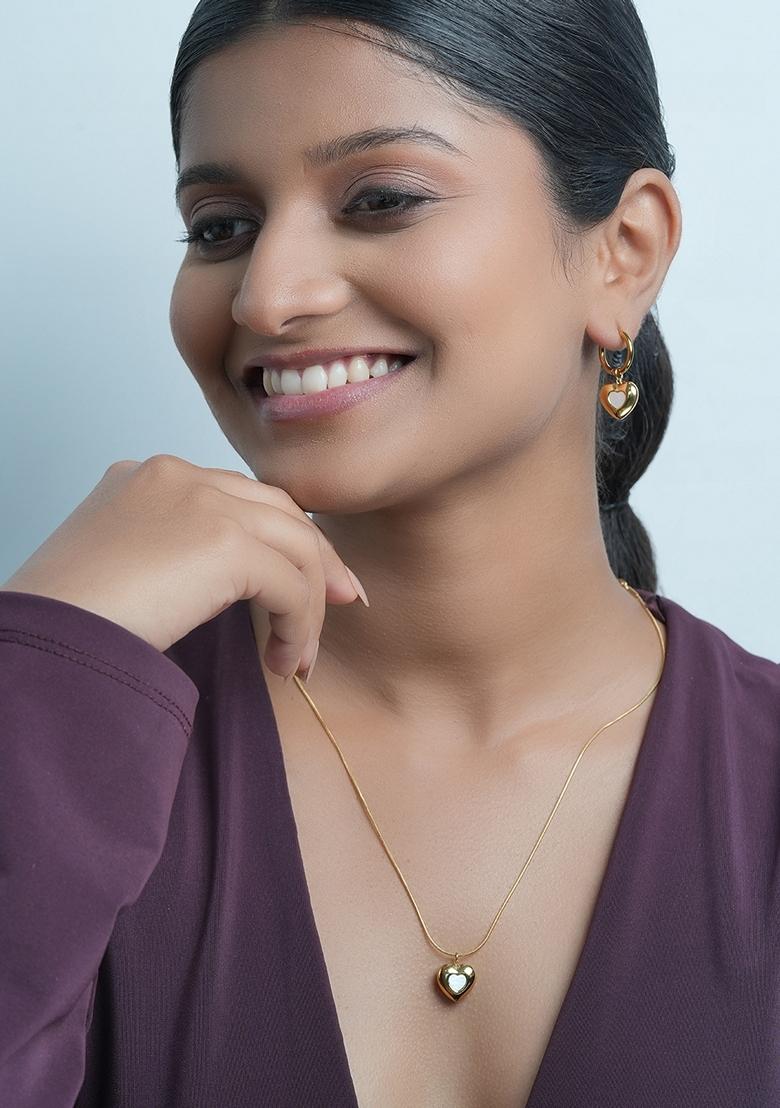 Gold Plated Heart Pendant Necklace