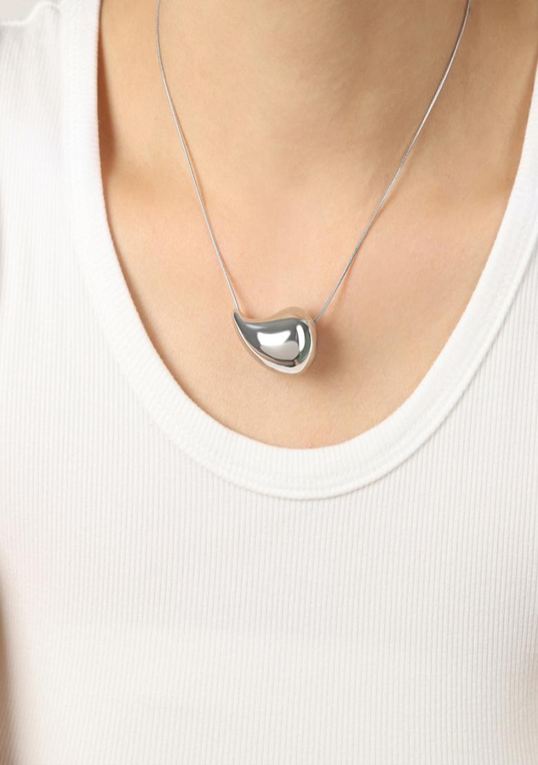 Silver Plated Waterproof Antitarnish Teardrop Chain Pendant