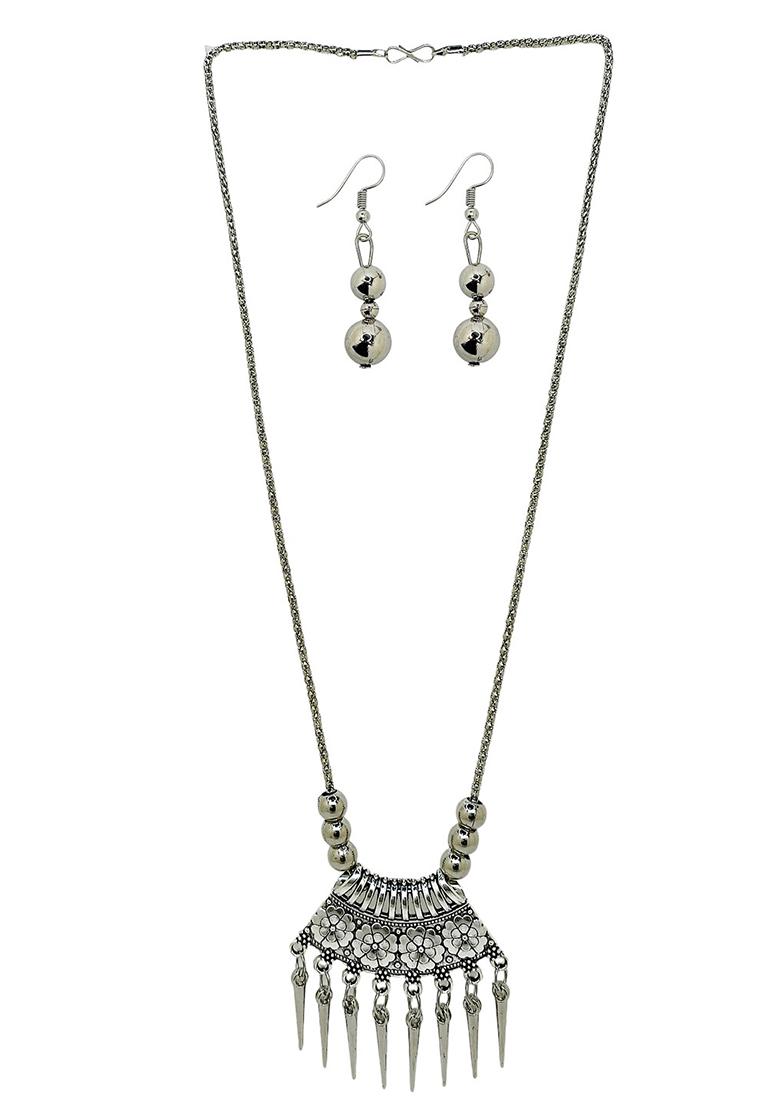 Silver Plated And Beaded Jewellery Set