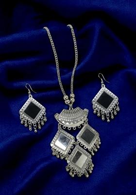 Silver Oxidised Mirror Work Long Jewellery Set