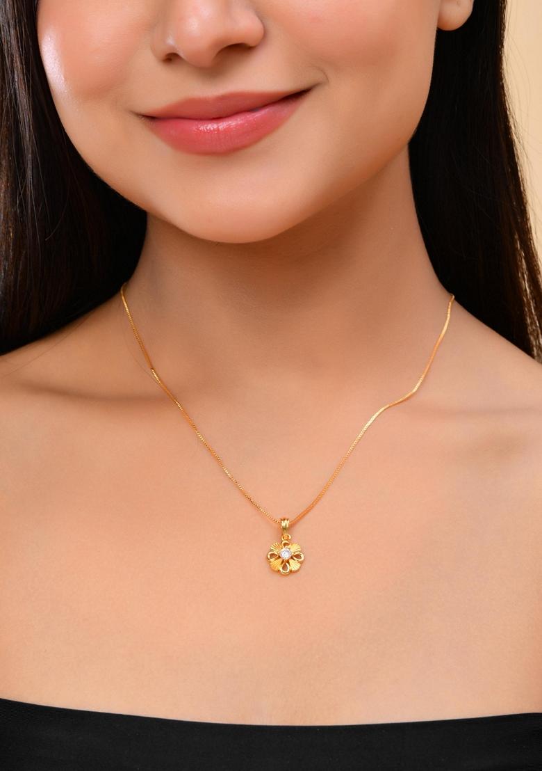 Gold Plated Heart Shaped Ad Studded Pandent With Chain
