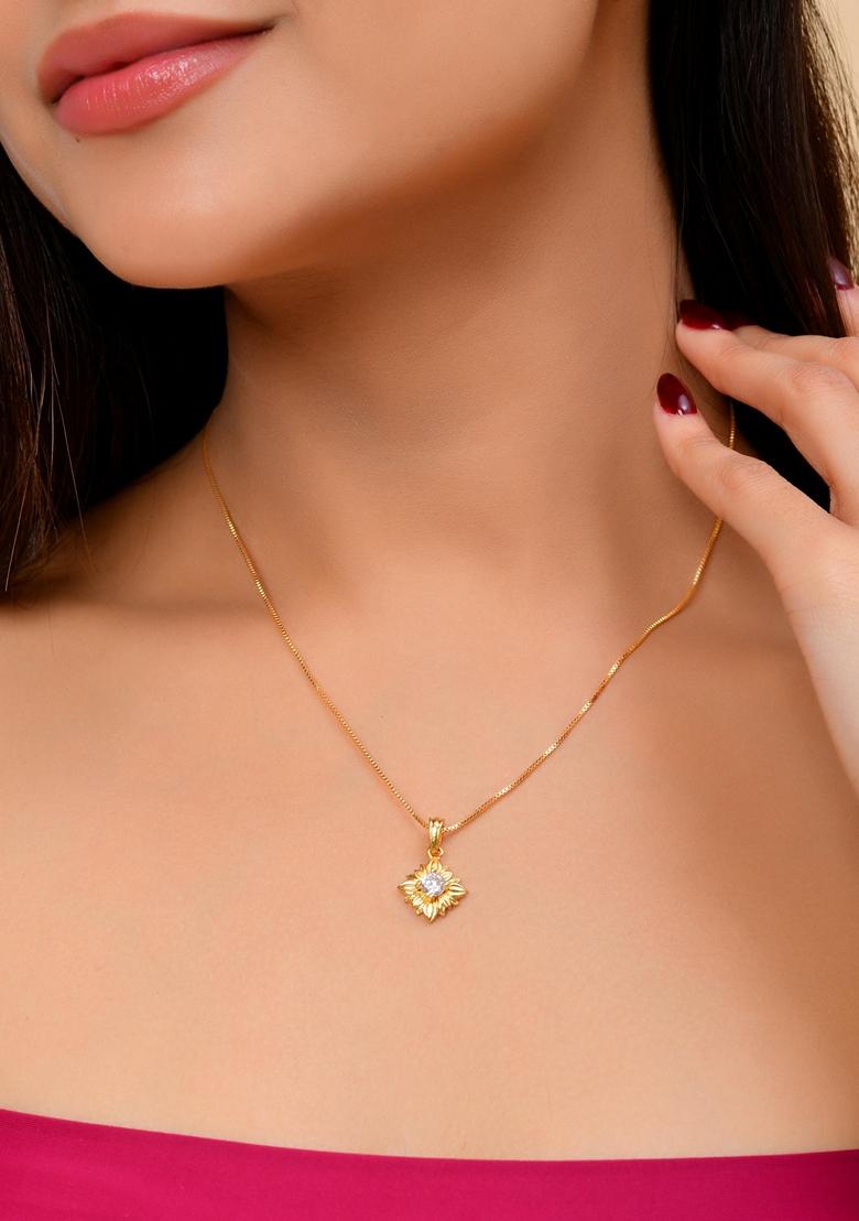 Gold Plated Flower Shaped Ad Studded Pandent With Chain
