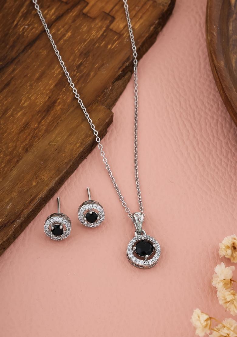 Silver Plated Black Stone Studed Chain Pendent With Earrings