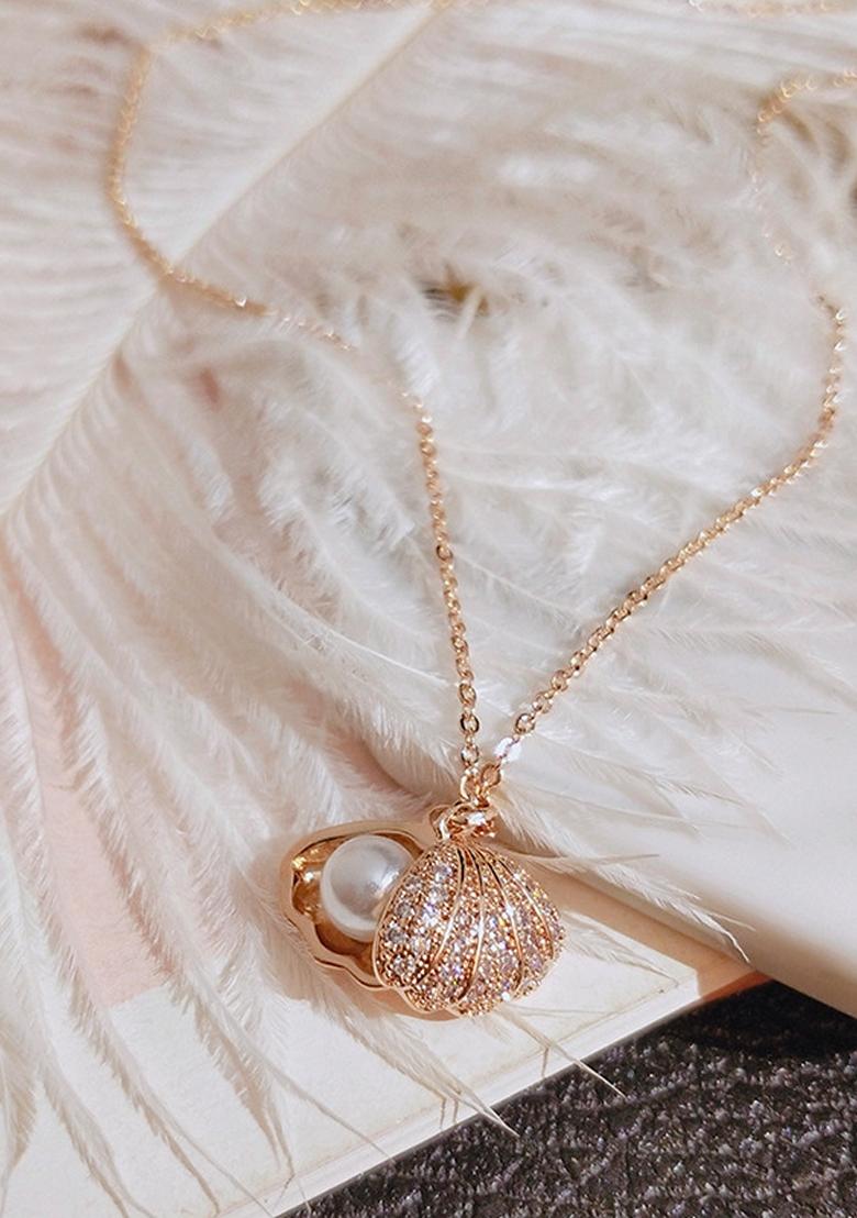 Rose Gold Oyster Shell Pearl Stainless Steel Pendant Necklace