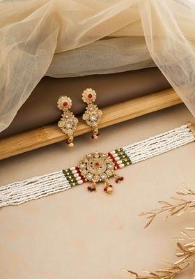 Gold Plated Red And Green Pearl With Brass Patch Choker Set