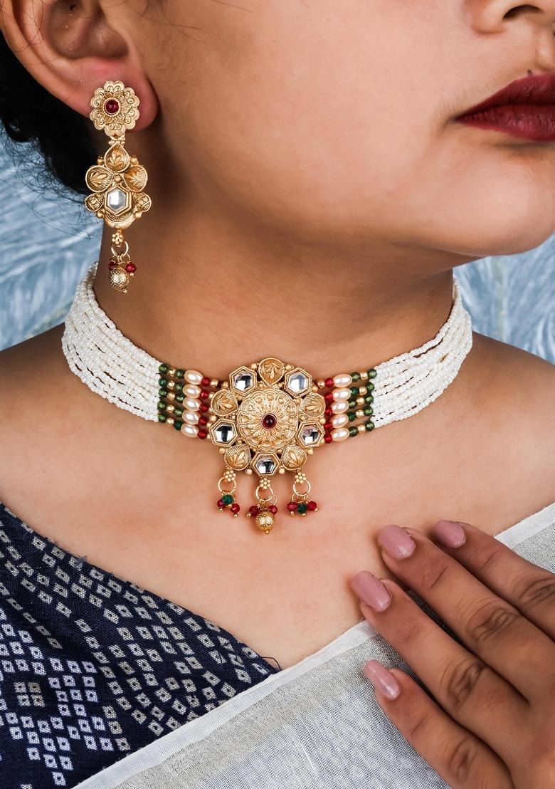 Gold Plated Red And Green Pearl With Brass Patch Choker Set