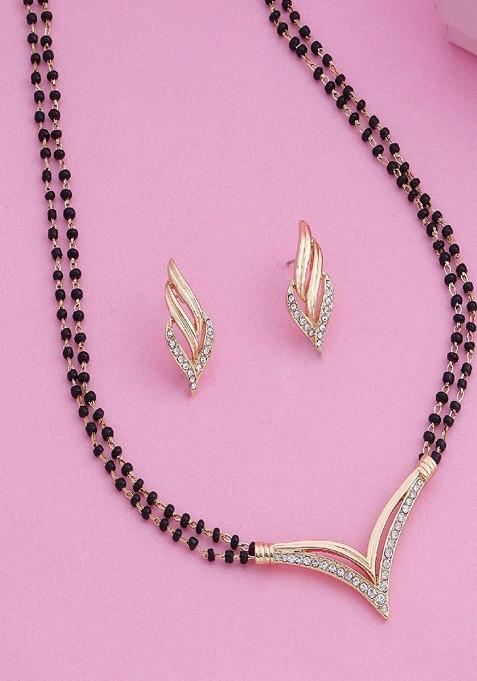 Gold Studded Gold Plated Mangalsutra With Earrings