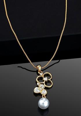 White Studded Gold Plated Chain And Pendant