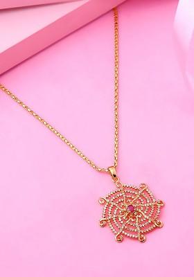 Gold Studded Gold Plated Chain And Pendant