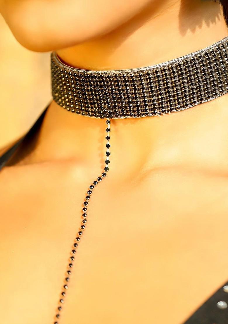 Black Plain Brass Necklace