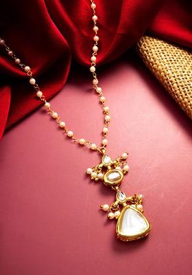 Gold Plated Artificial Beads And Stones Minimal Necklace