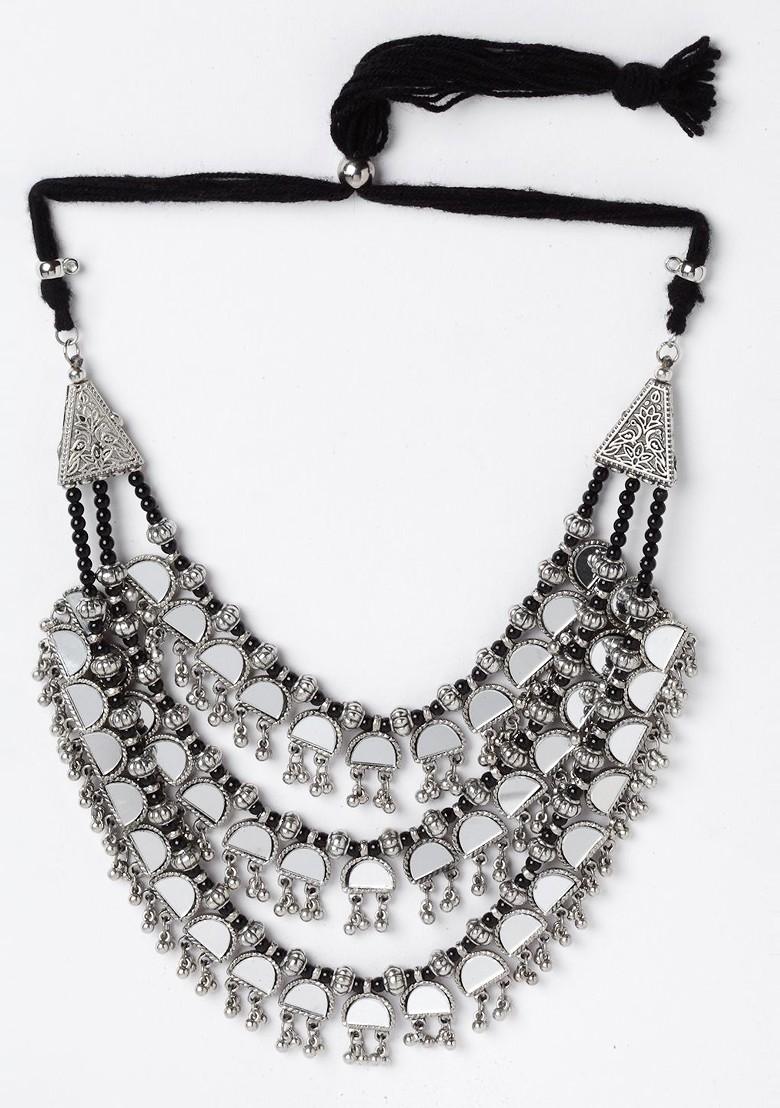 Silver Silver Toned And Black German Silver Solitaire Oxidised Necklace