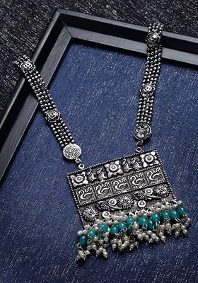 Silver Silver Toned And Green Brass Silver Plated Oxidised Necklace