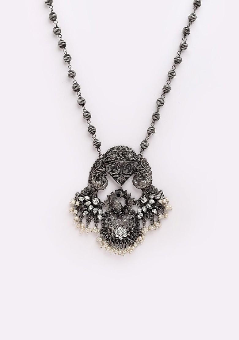 Silver Silver Toned Kundan And Beads Peacock Shaped Oxidized Necklace