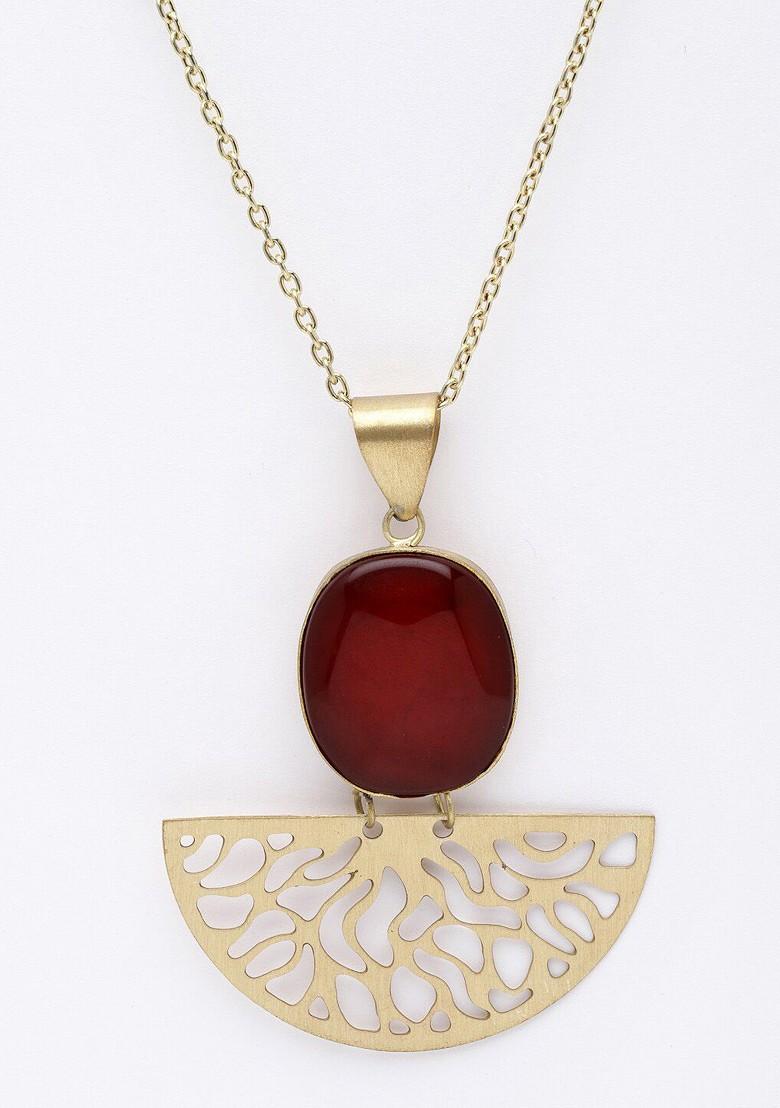 Maroon Gold Plated Stone Studded Pendant With Chain
