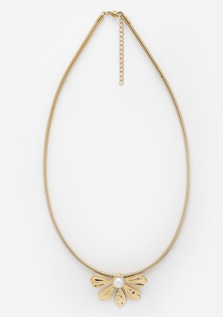 18Kt Gold Plated Floral Shaped Tarnish Free Waterproof Necklace