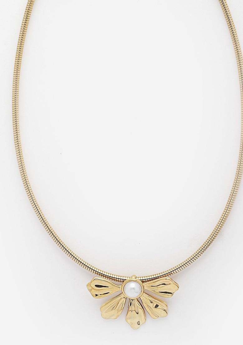 18Kt Gold Plated Floral Shaped Tarnish Free Waterproof Necklace