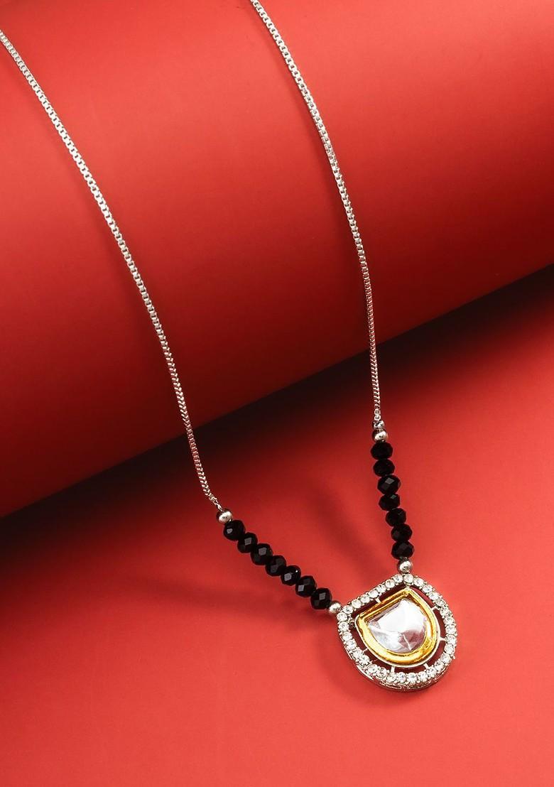 Silver Silver Kundan Studded Necklace