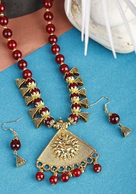 Red Beads Triangle Ganesh Pendant Necklace For Women