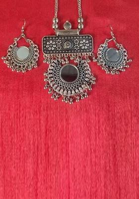 Single Round Mirror Long Necklace With Earrings For Women