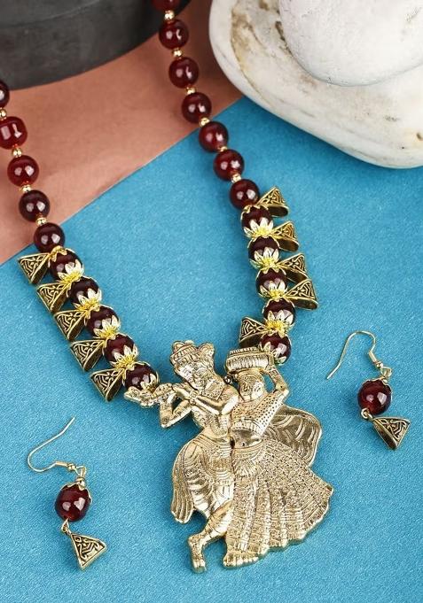 Maroon Triangle Beads Radha Krishna Pendant Necklace For Women