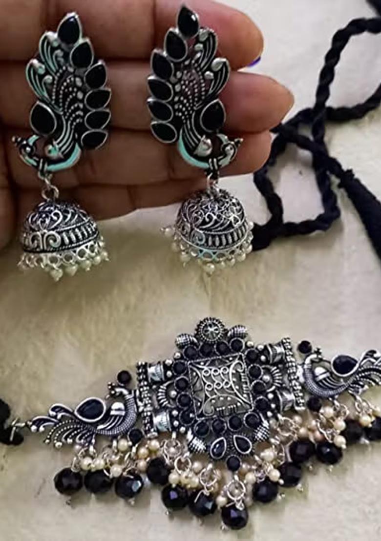 Black Jaali Pattern Designer Necklace For Women