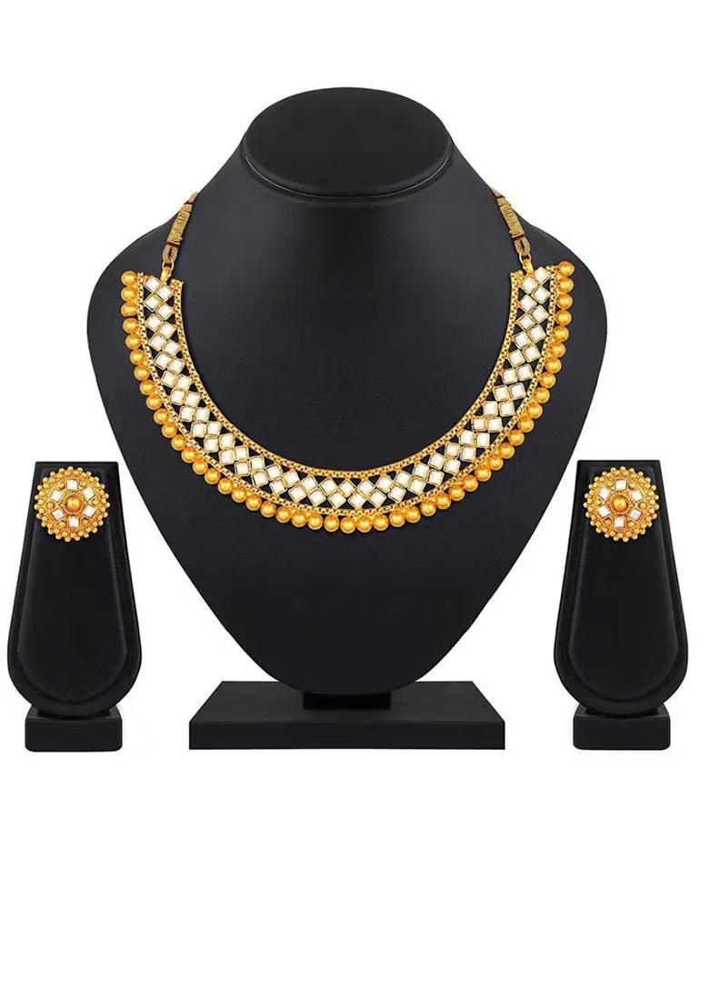 White Metallic Choker Set For Women