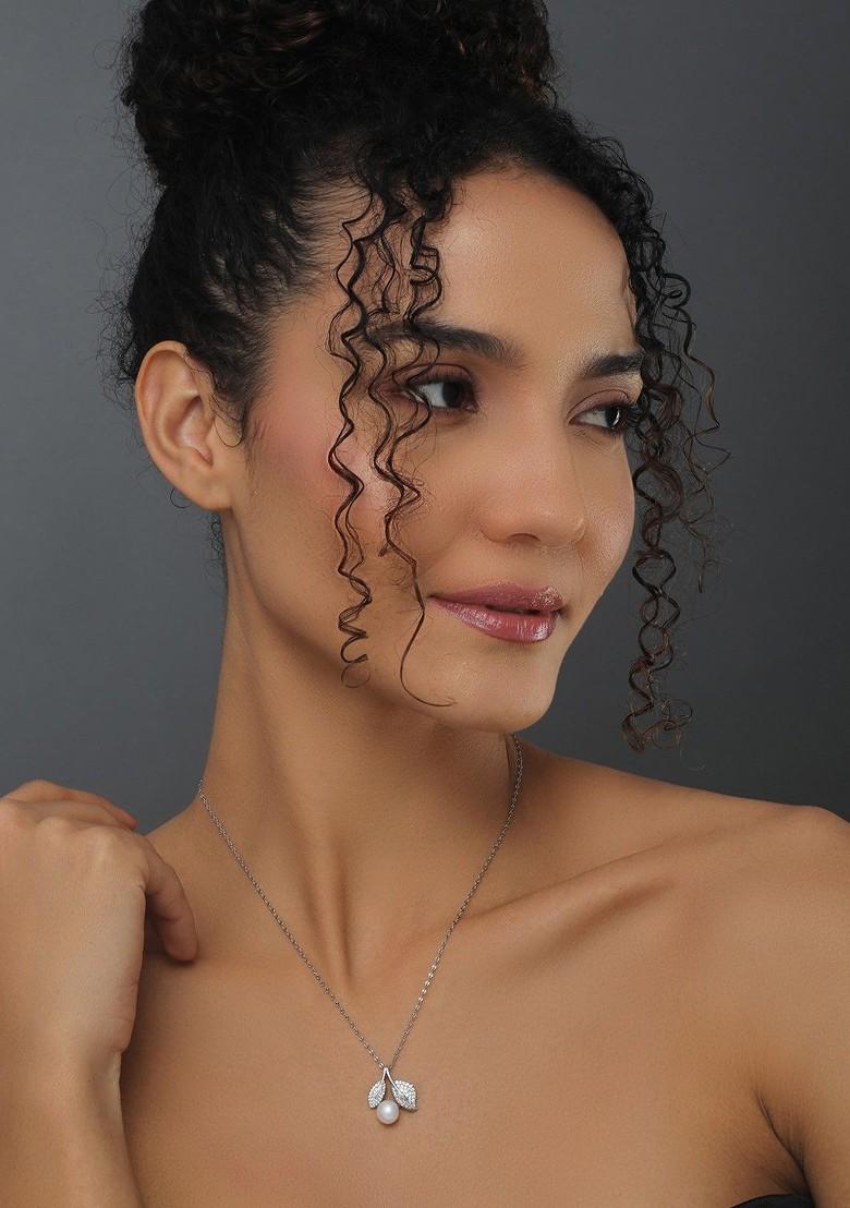 Rhodium Plated Contemporary Pendants With Chains