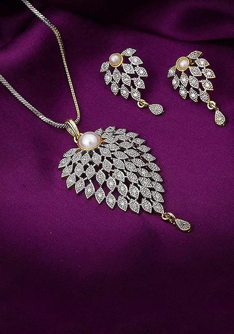 Gold Ad Leaf Stone Heart Pendant Chain For Women