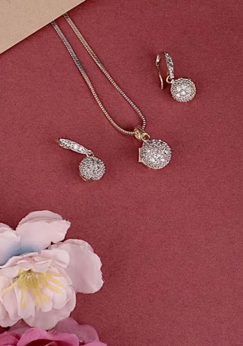 Gold Ad Single Ball Pendant Chain Set For Women