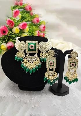 Gold Plated Kundan And Beads Meenakari Choker Necklace Set